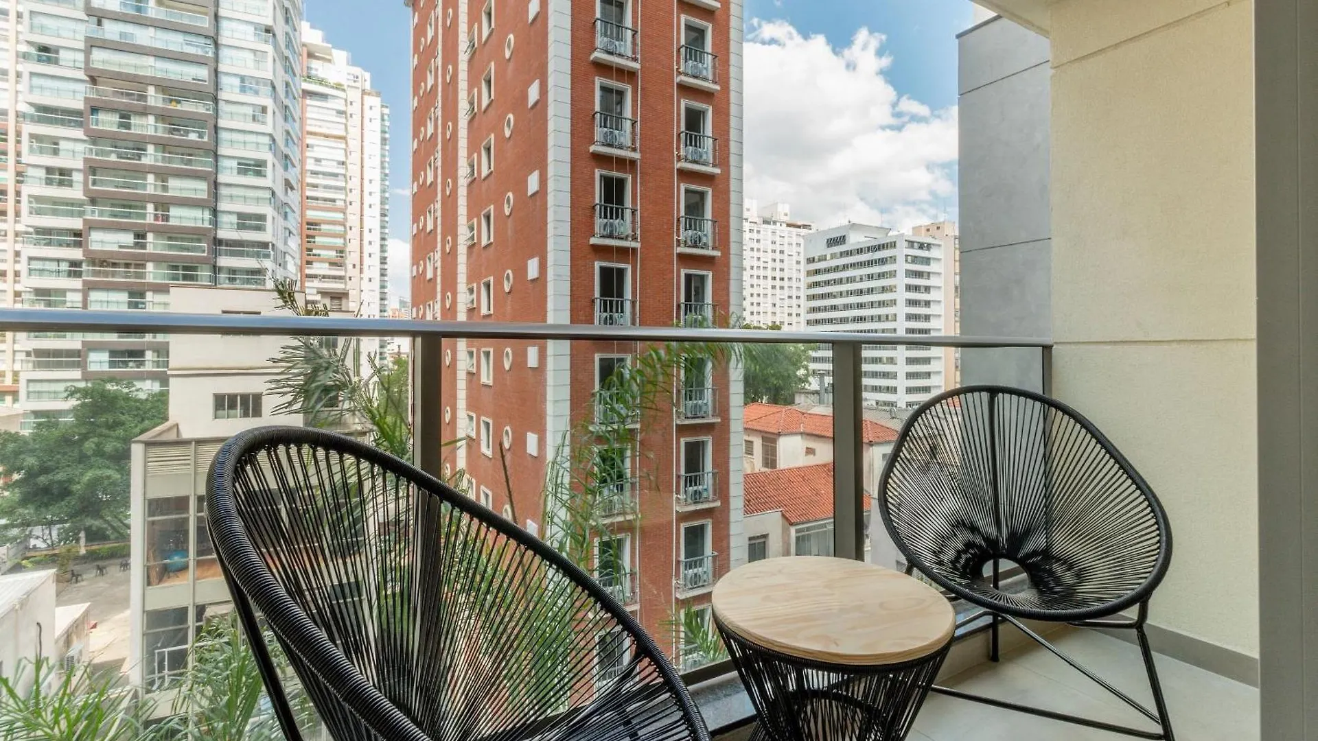 Belint Bela Cintra: A 5 Minutos Da Paulista Com Piscina No Rooftop São Paulo 0*,  Brasil