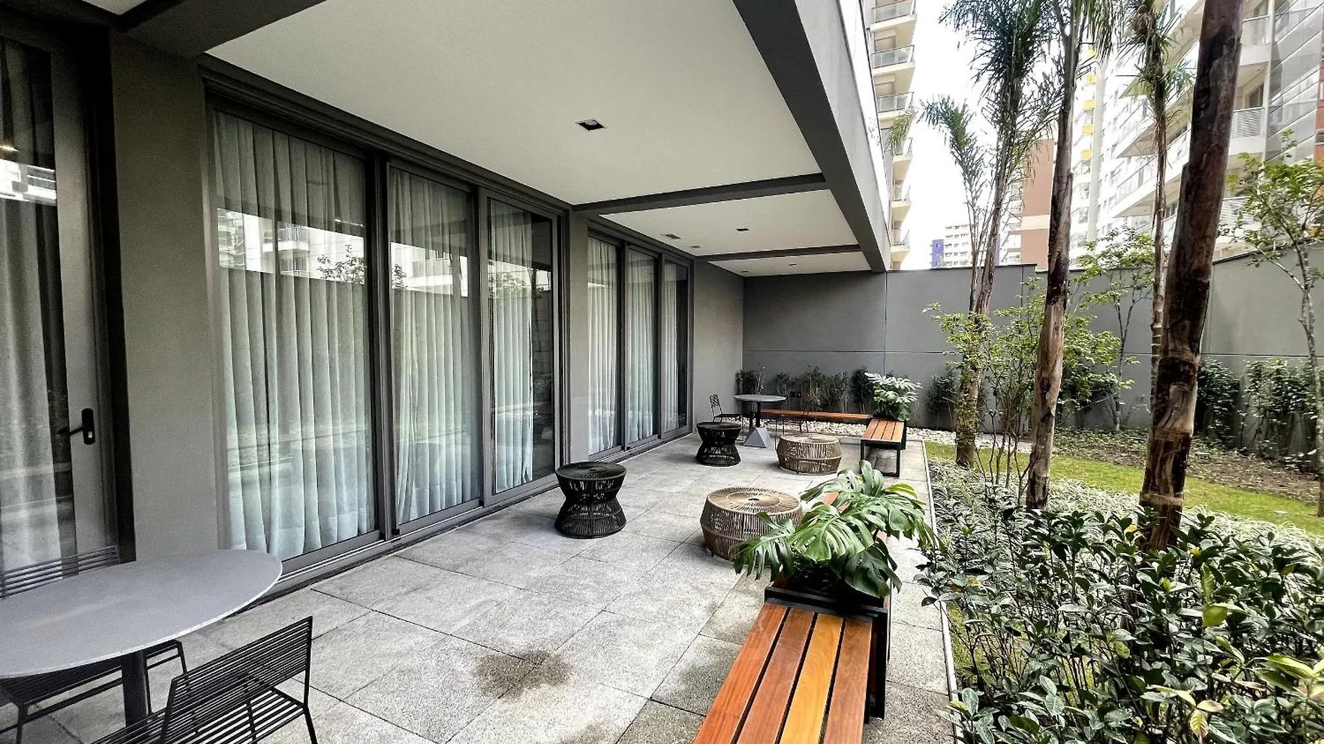 Belint Bela Cintra: A 5 Minutos Da Paulista Com Piscina No Rooftop São Paulo 0*,  Brasil