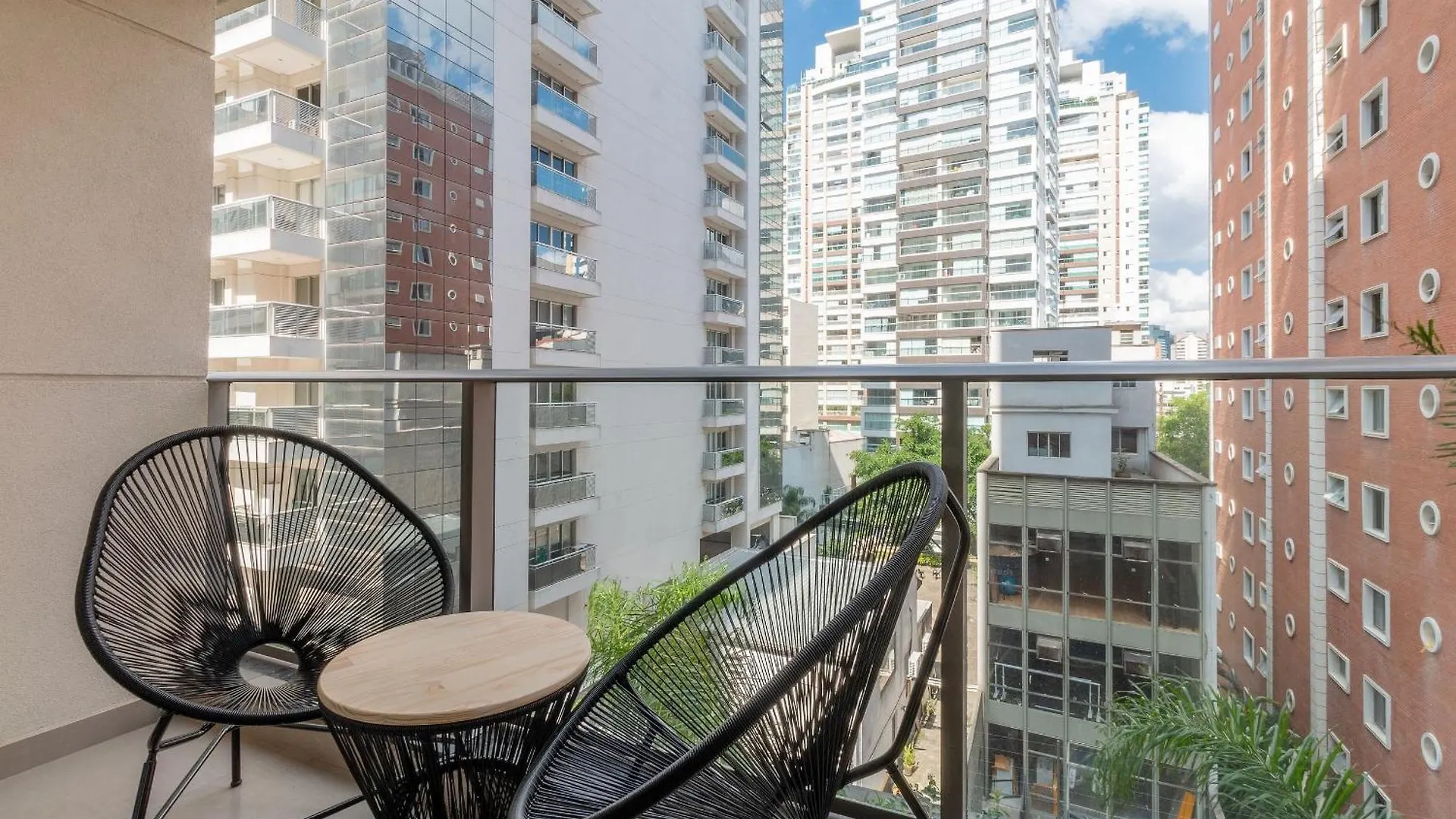 Belint Bela Cintra: A 5 Minutos Da Paulista Com Piscina No Rooftop São Paulo Hébergement de vacances